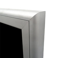 Radius Edge provides an attractive alternative to the traditional mitered edge of conventional outdoor marker board cases